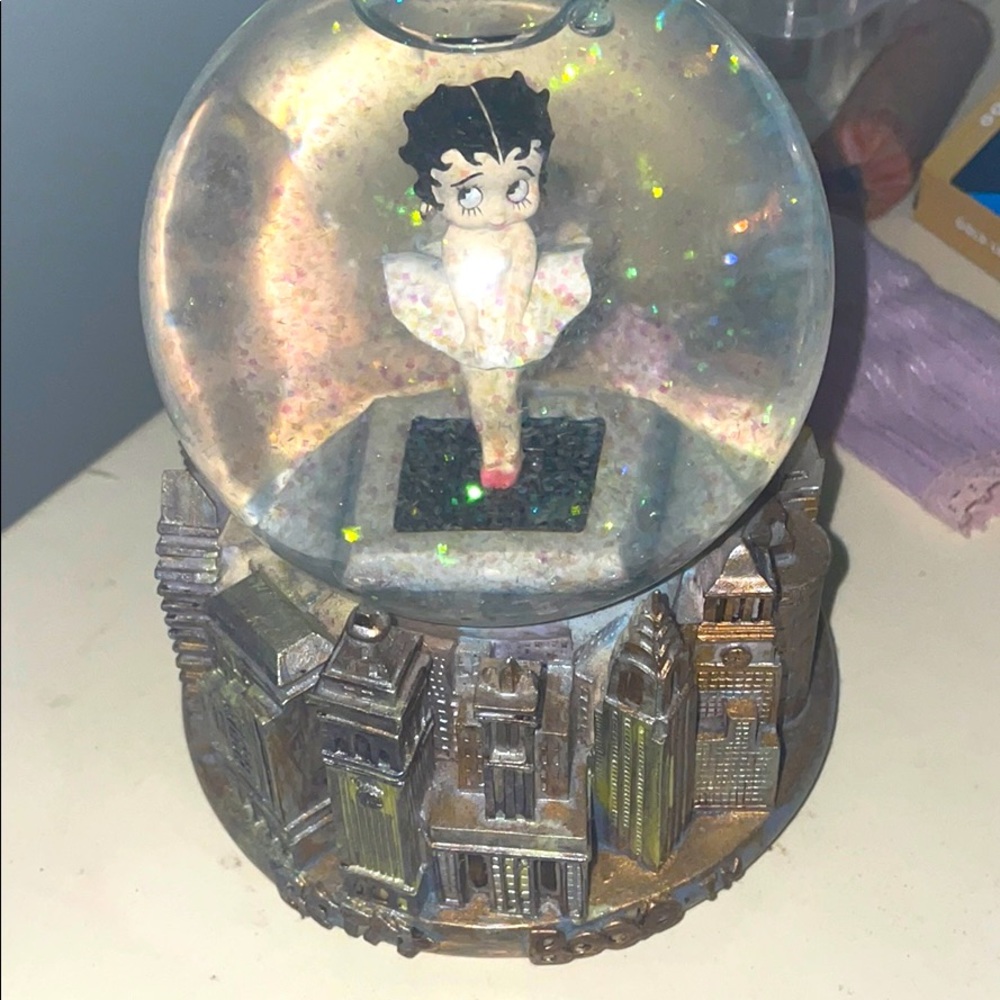 Betty Boop